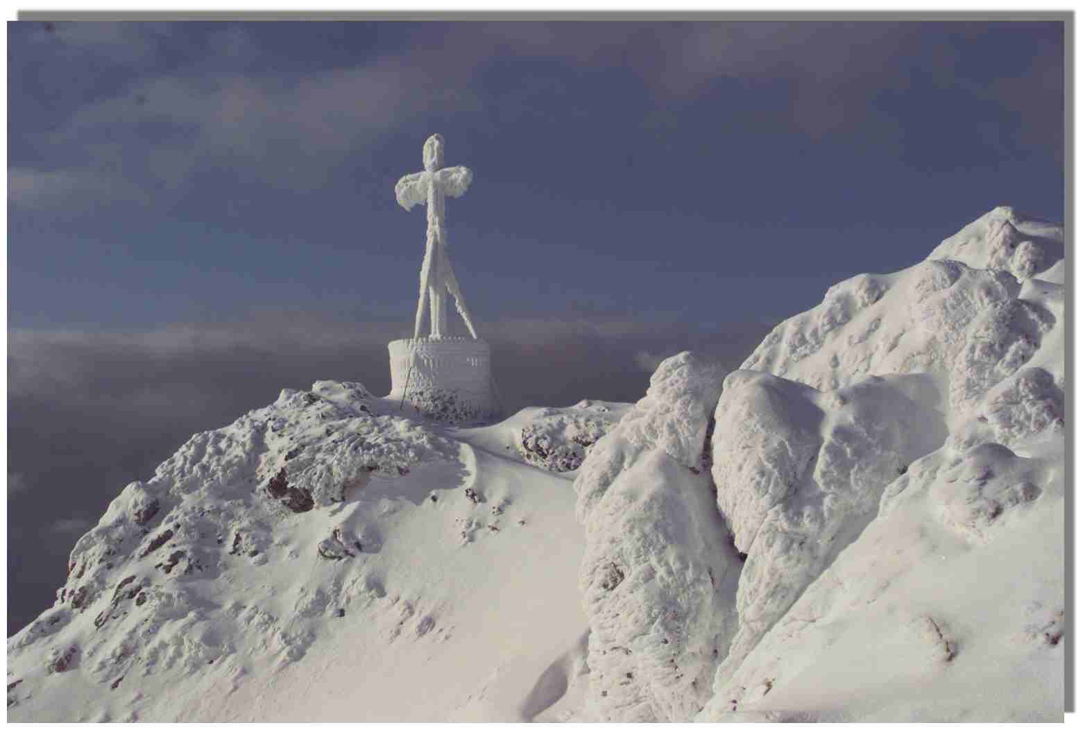 Gipfelkeuz im Winter